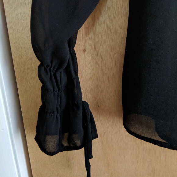 🖤 Sheer Zara top - Picture 2 of 4